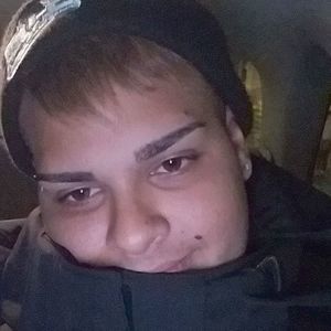 Meet your Posher, Anibal